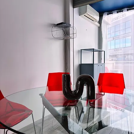 Holidays 80 Saint-Laurent-du-Var